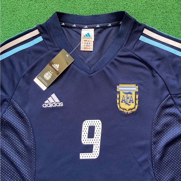 NWT Argentina 2002 Away Jersey with World Cup Patches “BATISTUTA 9” (Large) - Picture 2 of 6